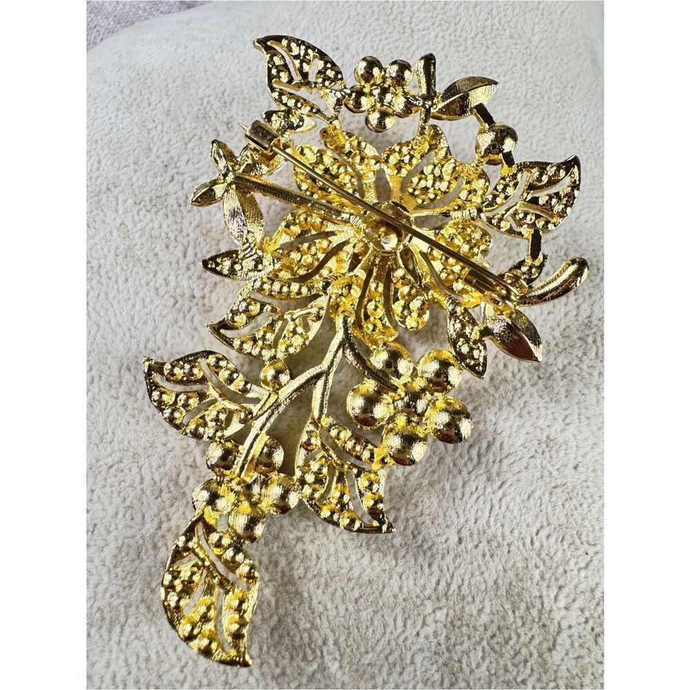 Vintage Gold Floral Brooch with Pink, Green & Iridescent Crystals - Picture 5 of 7